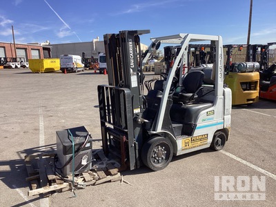 UniCarriers CF50 4400 lb Cushion Tire Heftruck