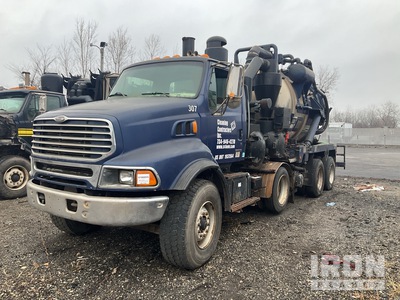 2000 presvac on 2001 Sterling 8x4 Vacuum Tanker Truck (Inoperable)