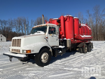 1999 International 2674 6x4 Vacuum Tanker Truck