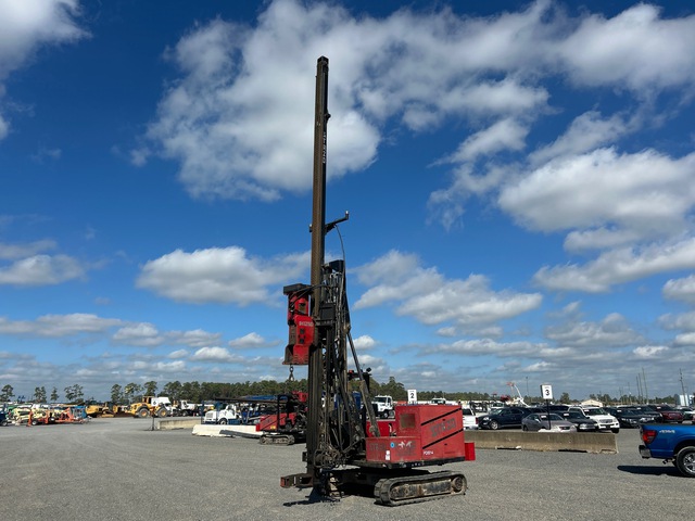 Hercules STR20 Crawler Mounted Post Driver
