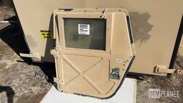 Surplus HMMWV Humvee Hard Door in Hooks, Texas, United States ...