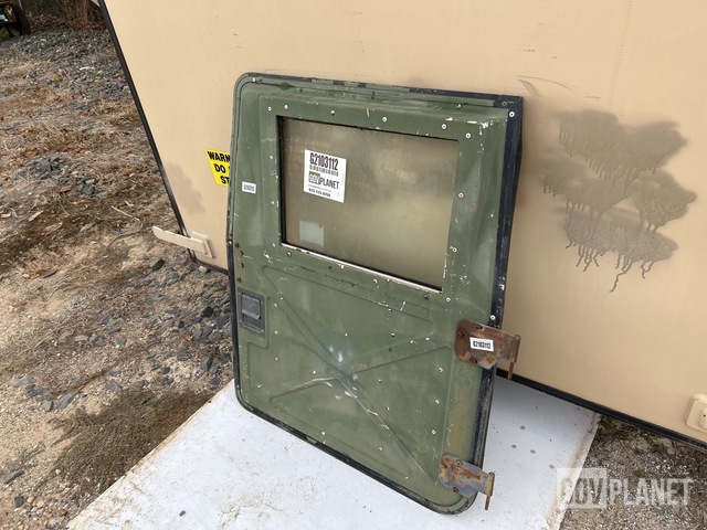 Surplus HMMWV Humvee Hard Door in Hooks, Texas, United States ...