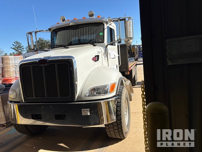 2016 Peterbilt 348 6x4 Ciężarówka z płaską platformą (Inoperable)