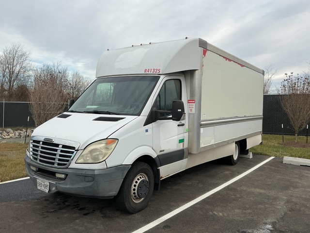 2009 Freightliner 3500 Sprinter Van Truck