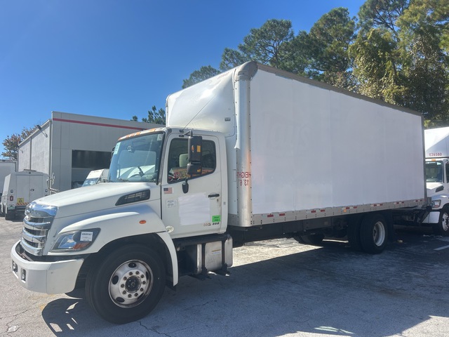 2014 Hino 238 4x2 Van Truck 2014 Hino 238 4x2 Van Truck