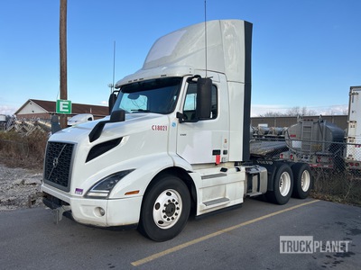 2019 Volvo VNR 6x4 T/A Day Cab Truck Tractor (Inoperable)