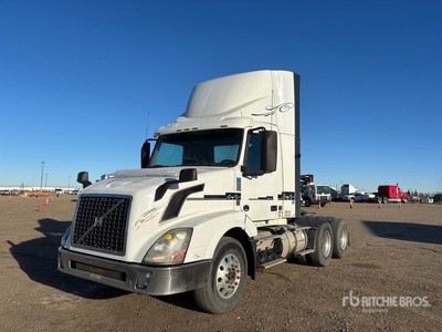 2016 Volvo VNL 6x4 T/A Day Cab Truck Tractor