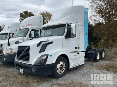 2018 Volvo VNL CNG 6x4 Tracteur routier