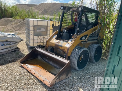 2013 Cat 226B3 Ładowarka o sterowaniu burtowym