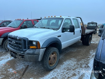 2006 Ford F-450 XL 4x4 Crew Cab Flatbed Truck (Inoperable)