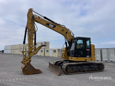 2019 Cat 315F LCR حفارة بجنزير