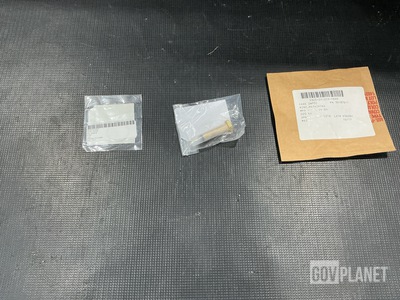 (3) Expanding Grip Pins, (170) Retaining Rings & Assorted Items