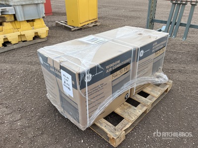 Quantity of (2) GE 17600 BTU Window Air Conditioner/ Heater