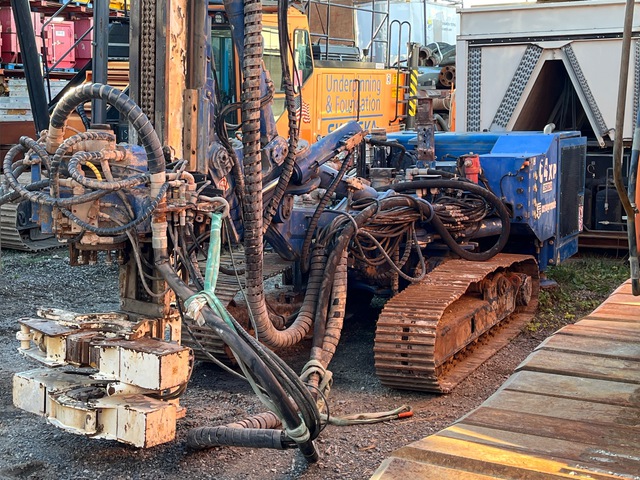 2012 Casagrande CX4P Foundation Drill