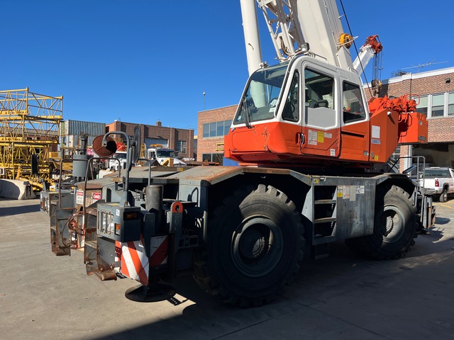 2004 Tadano TR-450XL 45 ton 4x4 Rough Terrain Crane 2004 Tadano TR-450XL 45 ton 4x4 Rough Terrain Crane