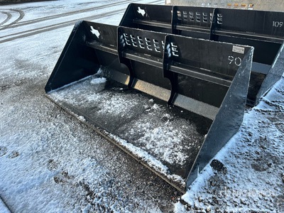 2025 Industrias America S90 90 in General Purpose Skid Steer Bucket (Unused)