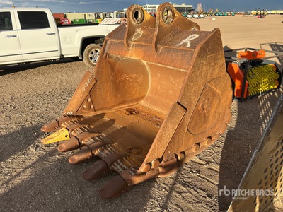 C & P 72 in Digging Excavator Bucket