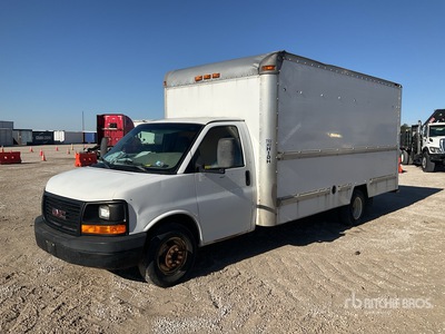 2008 GMC Savana G3500 4x2 Van Truck