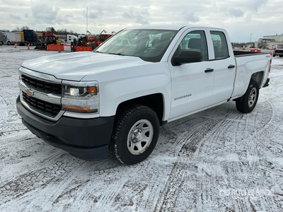2017 Chevrolet Silverado 1500 4x4 Dual Cab Pickup