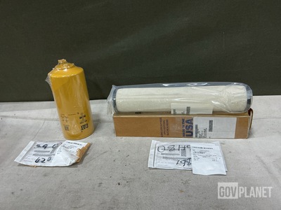 (6) Cat 438-5386 Filters & (8) Pecofacet CM420 Fluid Filter Elements