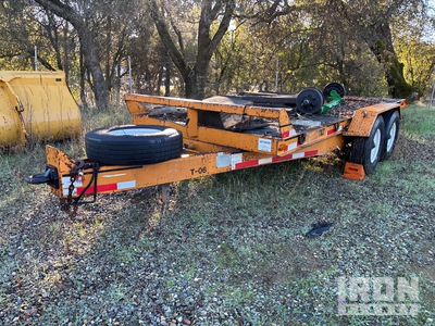 2003 Econo FB 17 ft T/A Tilt Deck Trailer