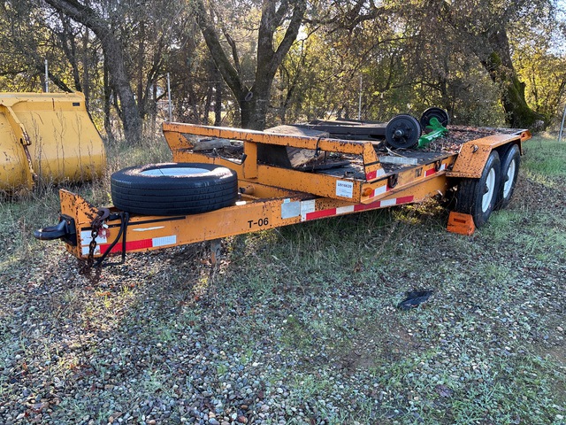2003 Econo FB 17 ft T/A Tilt Deck Trailer