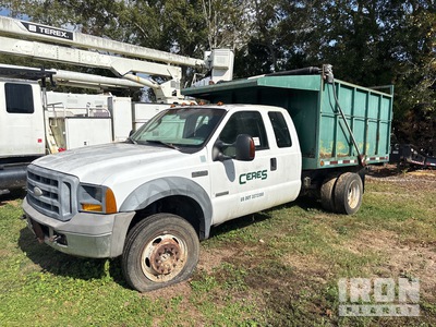 2005 Ford F-550 XL 6x4 Extended Cab Dump Truck