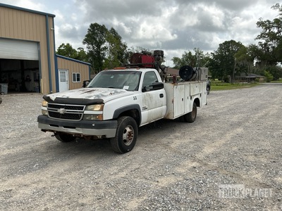 2007 Chevrolet Silverado 3500 6x2 Service Truck