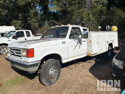 1989 Ford F Series 4x2 Service Truck