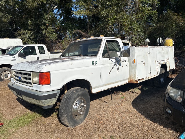 1989 Ford F Series 4x2 Service Truck