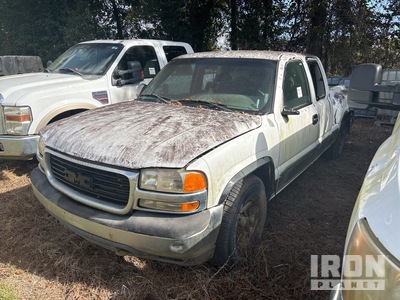 2000 GMC K1500 4x2 Dual Cab Pickup