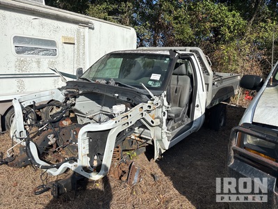 2012 Ford F-250 XL 4x2 Pritsche-Lkw (Inoperable)