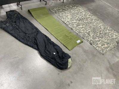 (18) Self-Inflating Sleeping Mats, (17) Poncho Liners, (2) Bags & Assorted Items