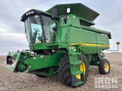 John Deere 9560 STS 4x2 Combine Harvester