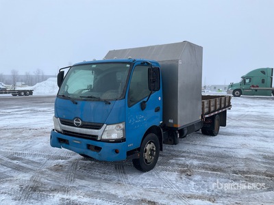 2015 Hino 195 4x2 COE Table Top Truck