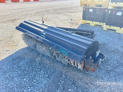 Bobcat 72 in Schranklader Borstel