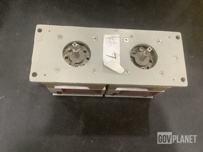 (22) Electro Switch 430-5002990-3 Push Switches