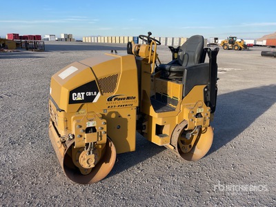 2020 Cat CB1.8 Walec dwubębnowy