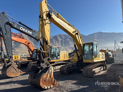 2011 Komatsu PC200LC-8 Tracked Excavator