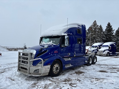 2020 Volvo VNL 6x4 Ciągnik siodłowy T/A z kabiną sypialną
