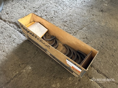 Quantity of Hyundai Boom Riser Doublers