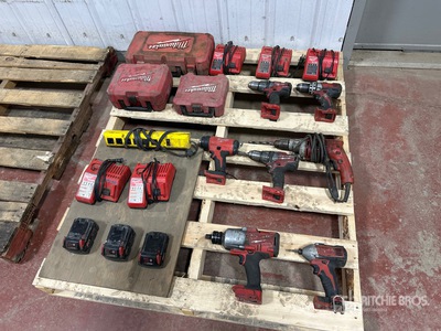 Milwaukee M18 Power Tools & Batteries ハンドツール