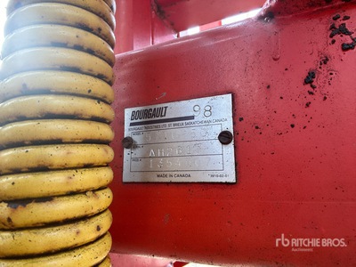1997 Bourgault 5710 Series II 50 ft Sembradora Neumática Combinada
