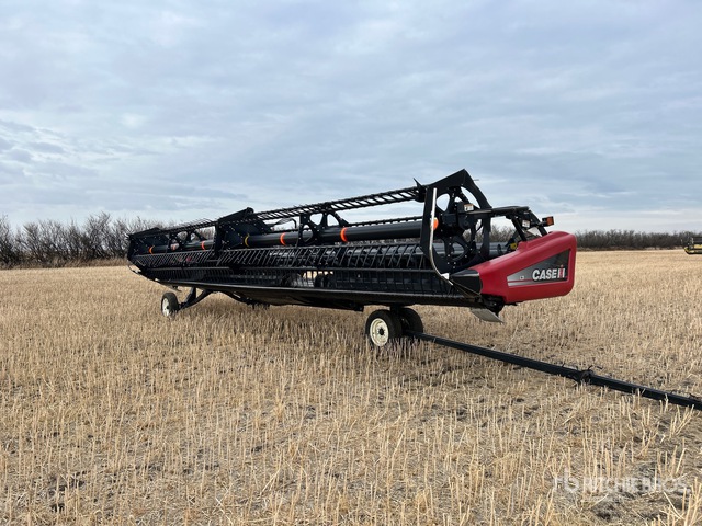 2012 Case IH 2152 35 ft Draper Combine Header | Ritchie Bros. Auctioneers