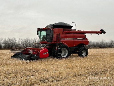 2012 Case IH 7230 Combine Harvester