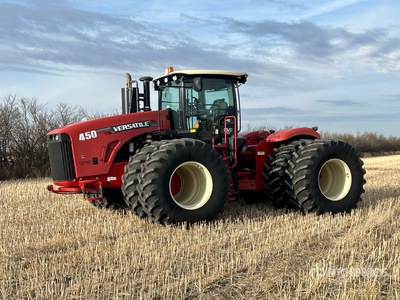 2014 Versatile 450 Articulated Tractor