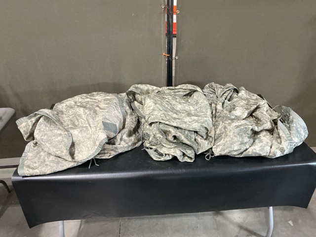 (61) Wet Weather Poncho Liners