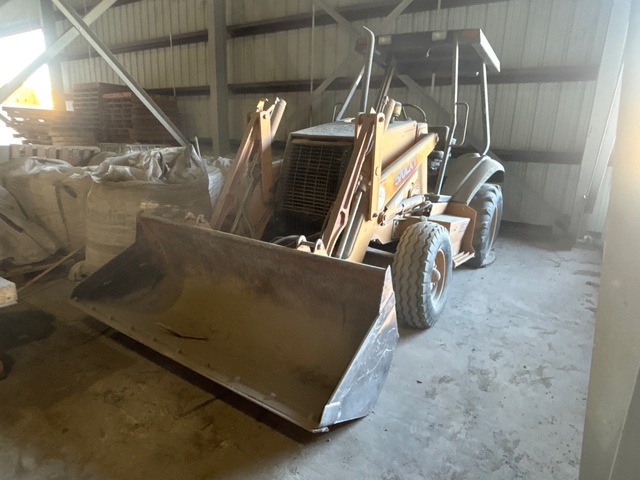 2000 Case 570LXT Series II 4x2 Landscape Loader (Inoperable)