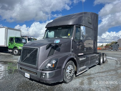 2018 Volvo VNL670 6x4 Tracteur Routier Couchette