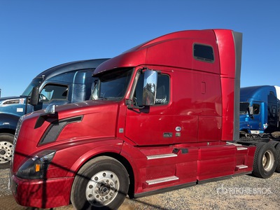 2018 Volvo VNL670 6x4 Tracteur Routier Couchette